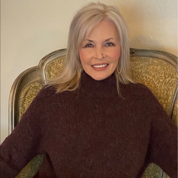 Meet your Posher, Marcy size 6, 8 - Picture 12 of 16